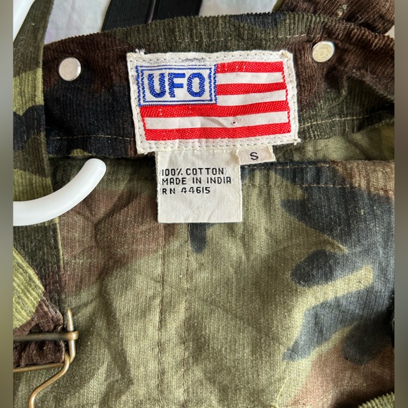 Corduroy overalls - Picture 3 of 3